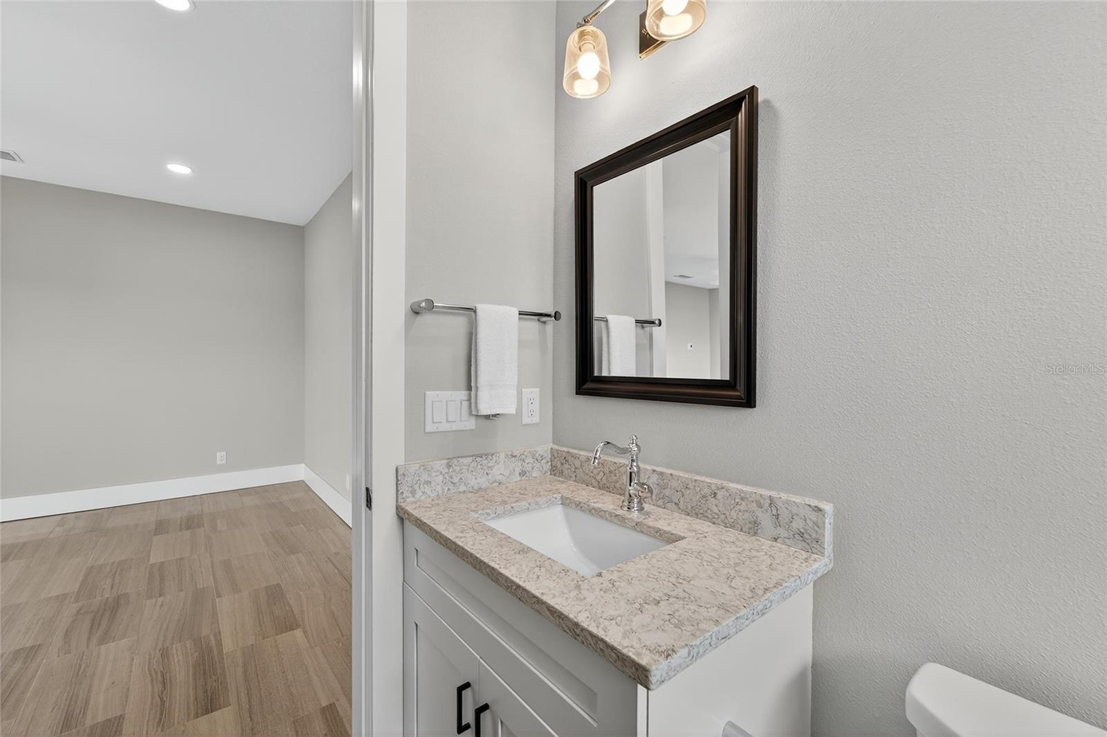 5713 TYBEE ISLAND DR, APOLLO BEACH, FL, 33572