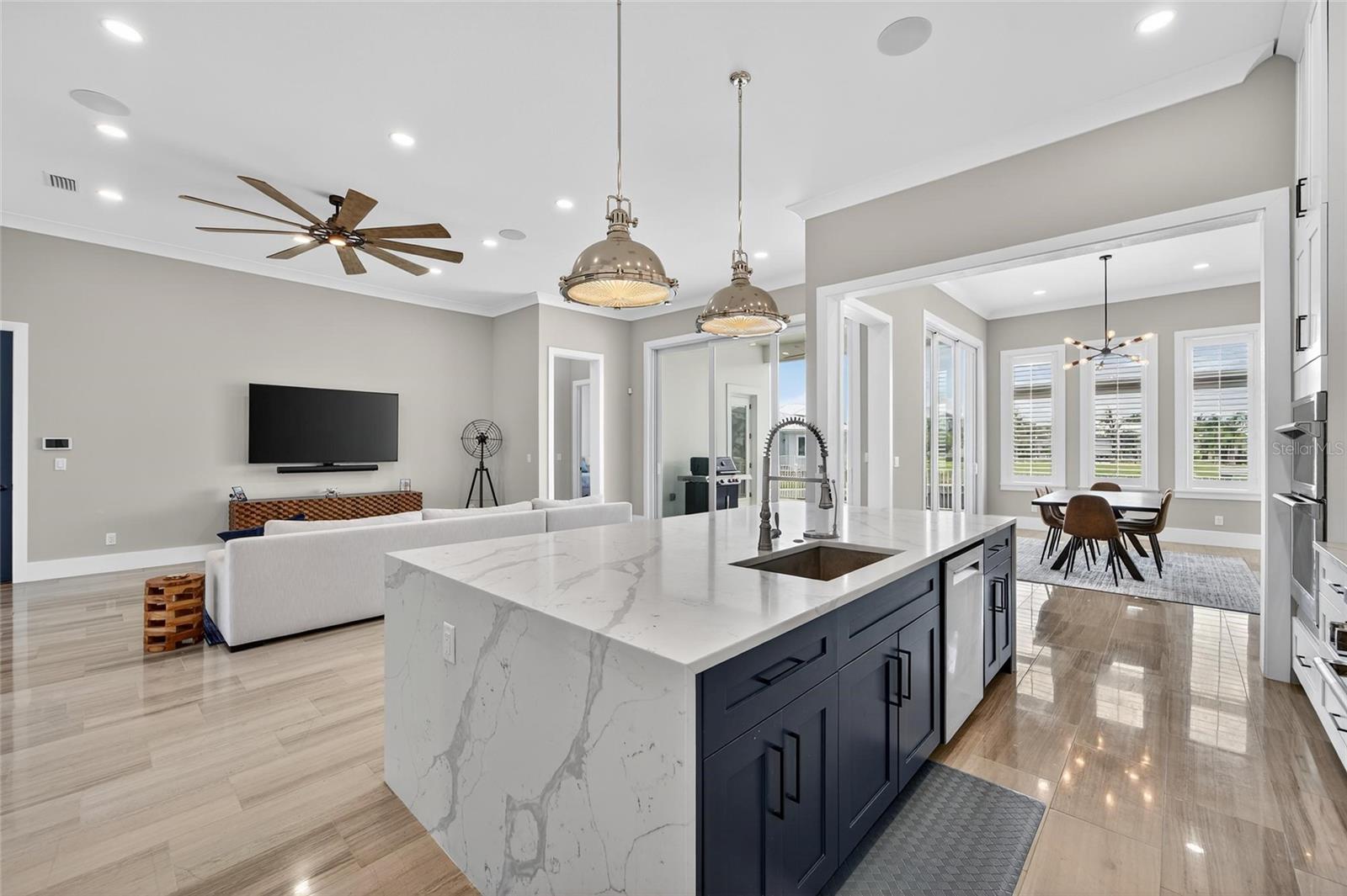 5713 TYBEE ISLAND DR, APOLLO BEACH, FL, 33572