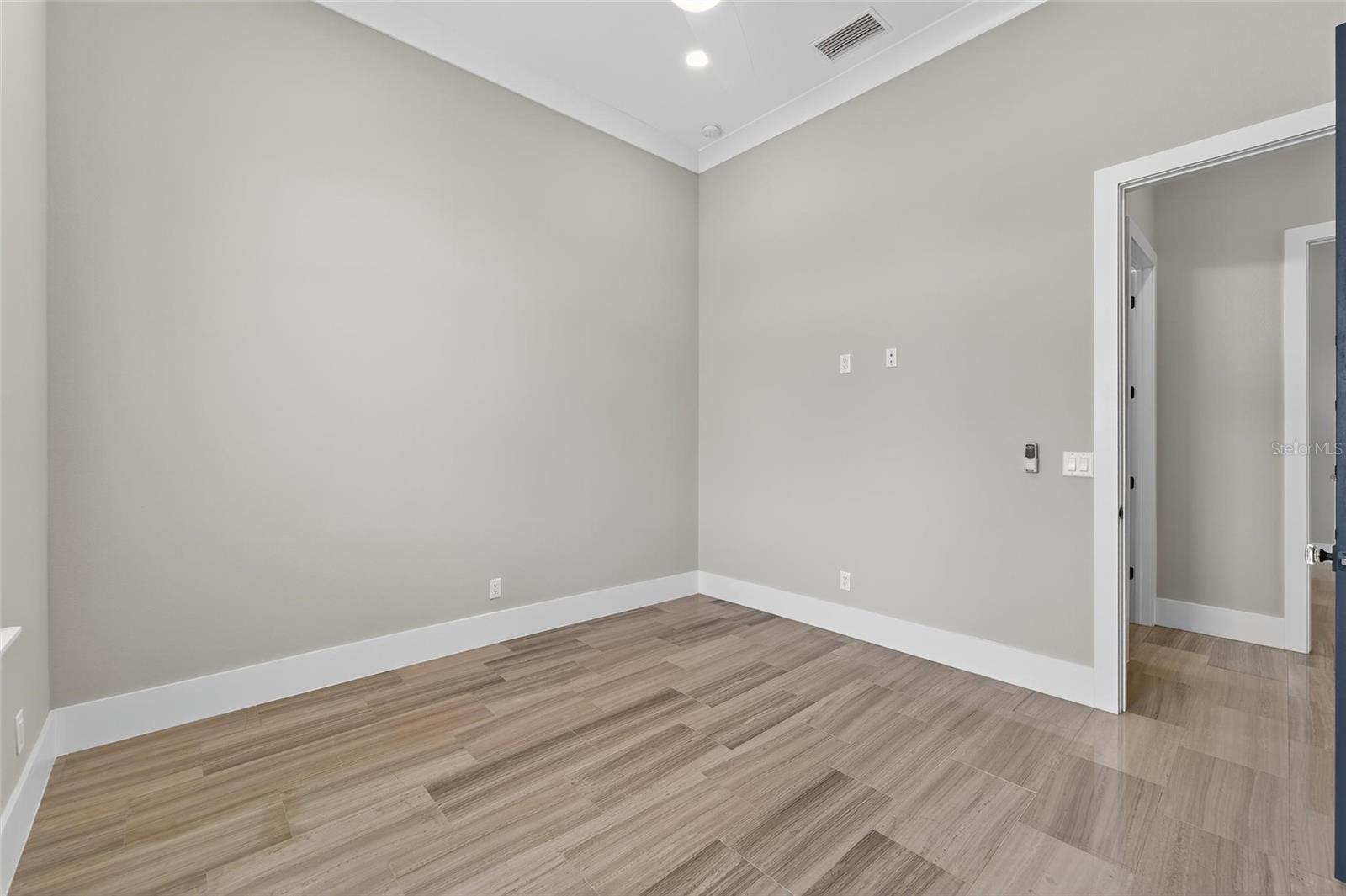 5713 TYBEE ISLAND DR, APOLLO BEACH, FL, 33572