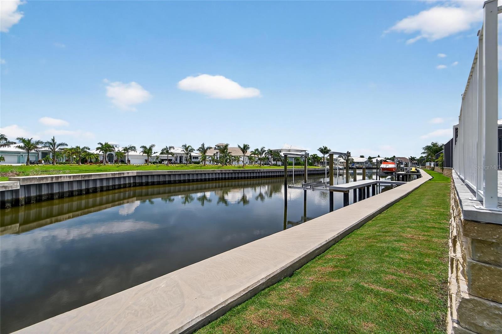 5713 TYBEE ISLAND DR, APOLLO BEACH, FL, 33572