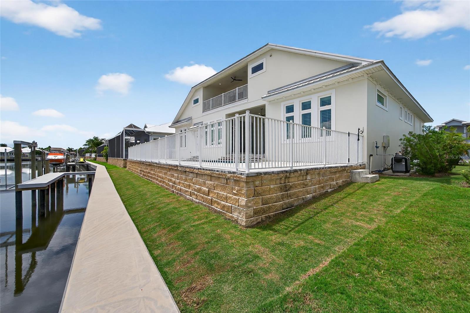 5713 TYBEE ISLAND DR, APOLLO BEACH, FL, 33572