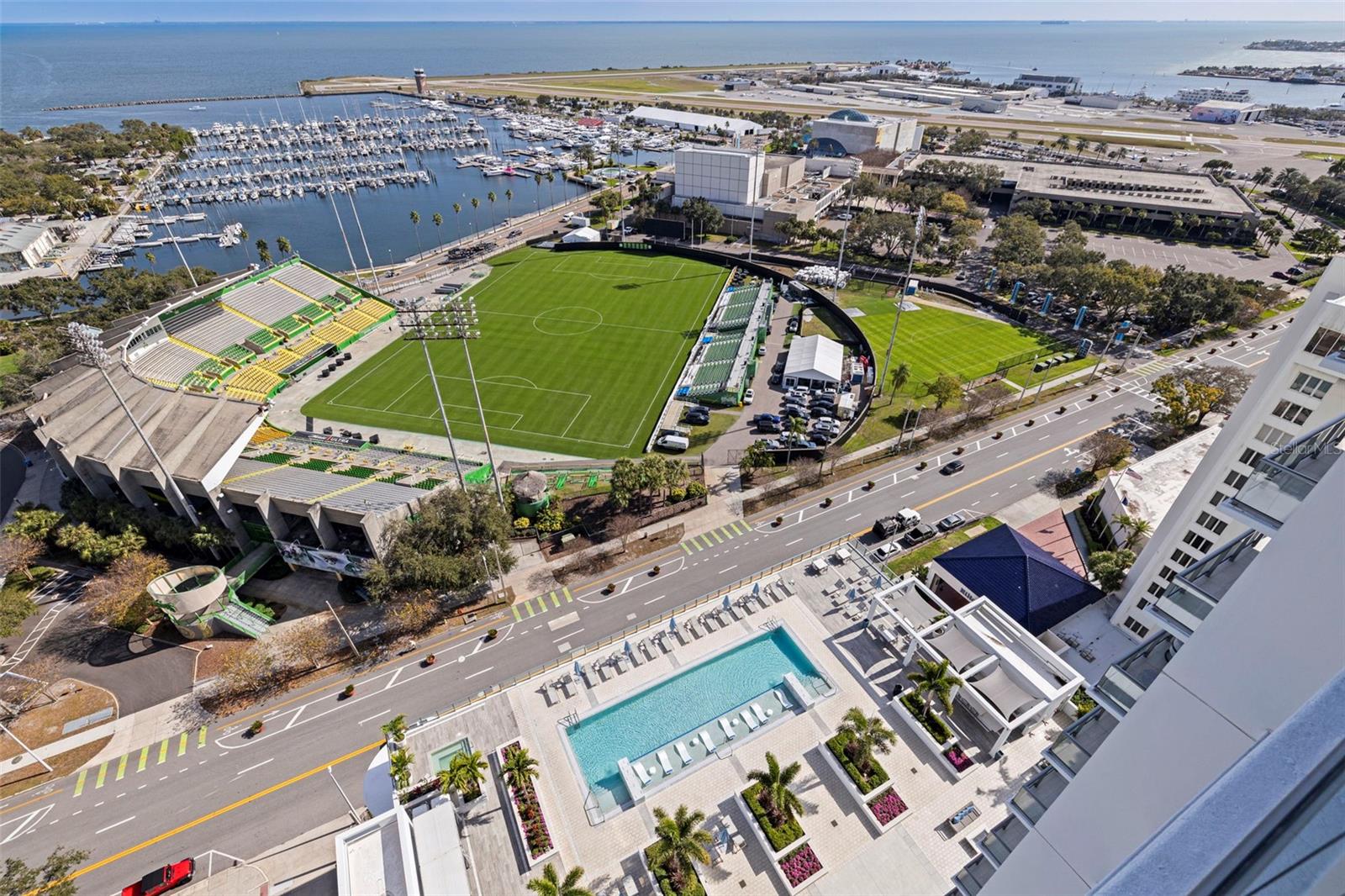 TB8449903 Property Photo