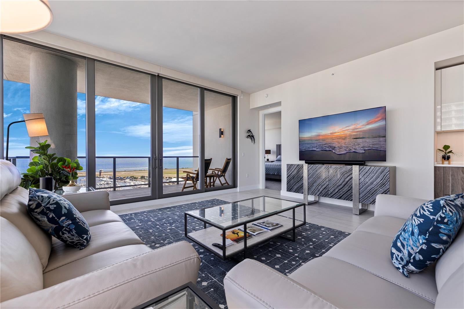 TB8449903 Property Photo