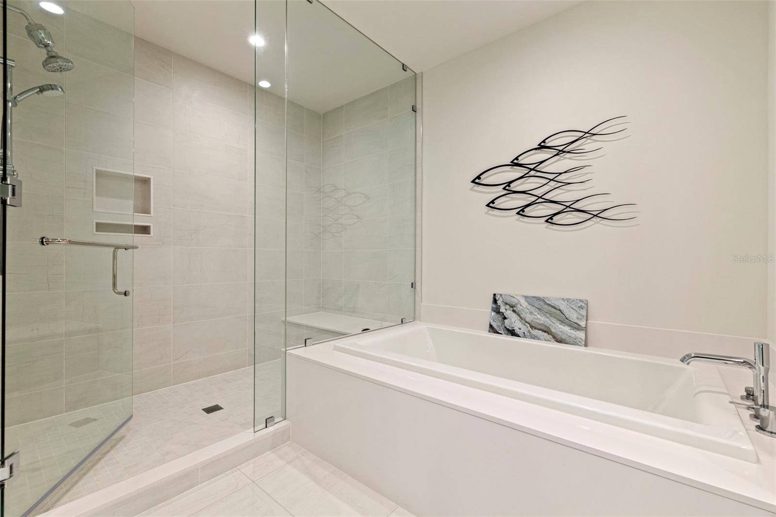 TB8449903 Property Photo