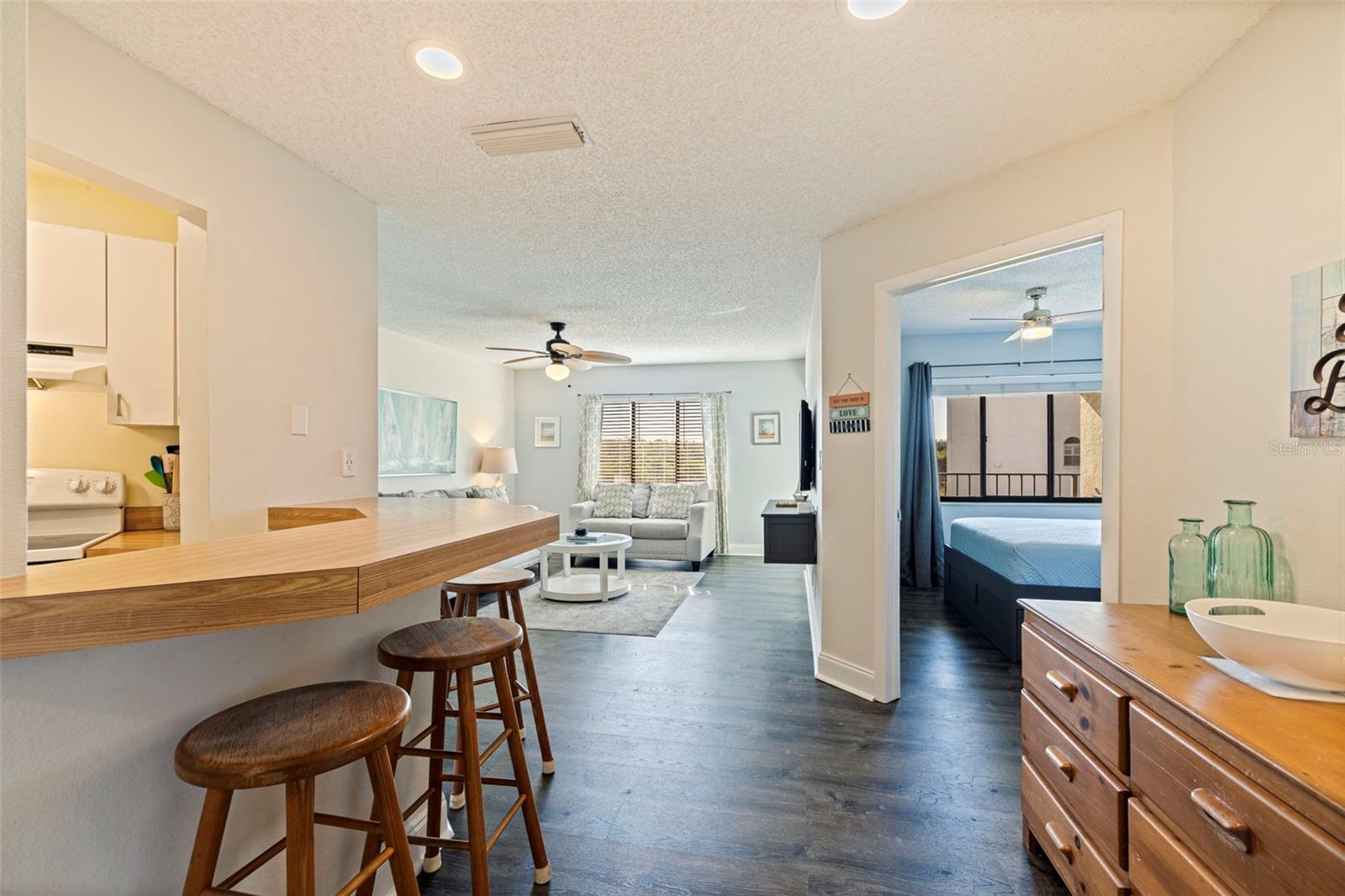 1515 PINELLAS BAYWAY S #14, ST PETERSBURG, FL, 33715