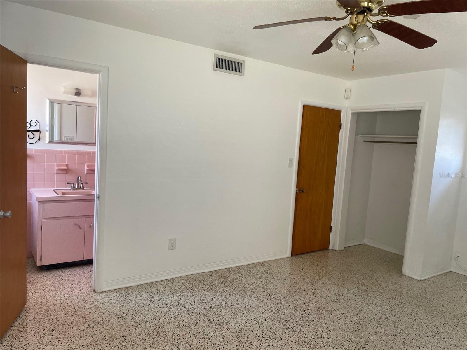 2420 68TH AVE S, ST PETERSBURG, FL, 33712