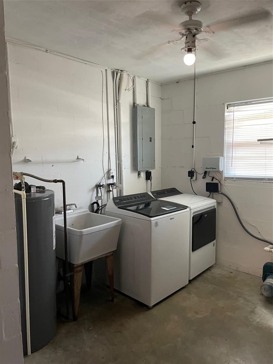 2420 68TH AVE S, ST PETERSBURG, FL, 33712