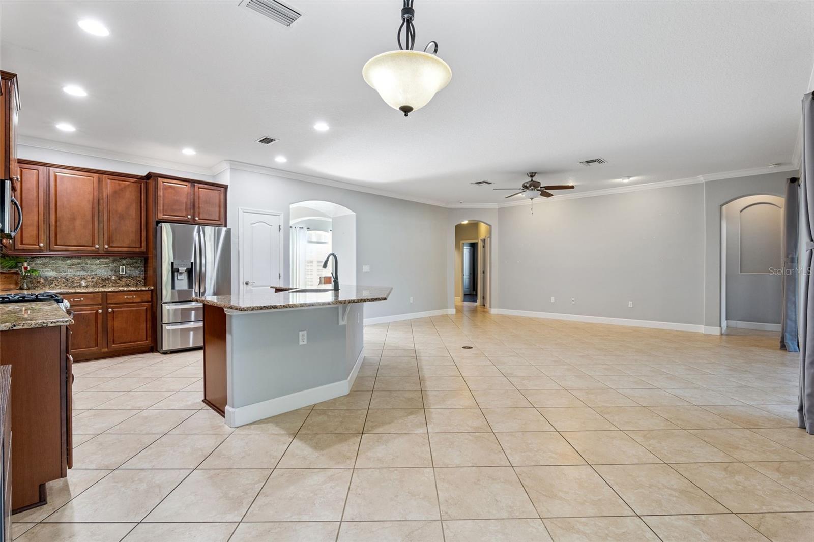 1631 VICTORIA GARDENS DR, DELAND, FL, 32724