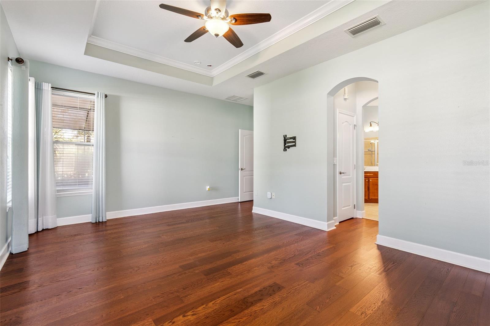 1631 VICTORIA GARDENS DR, DELAND, FL, 32724