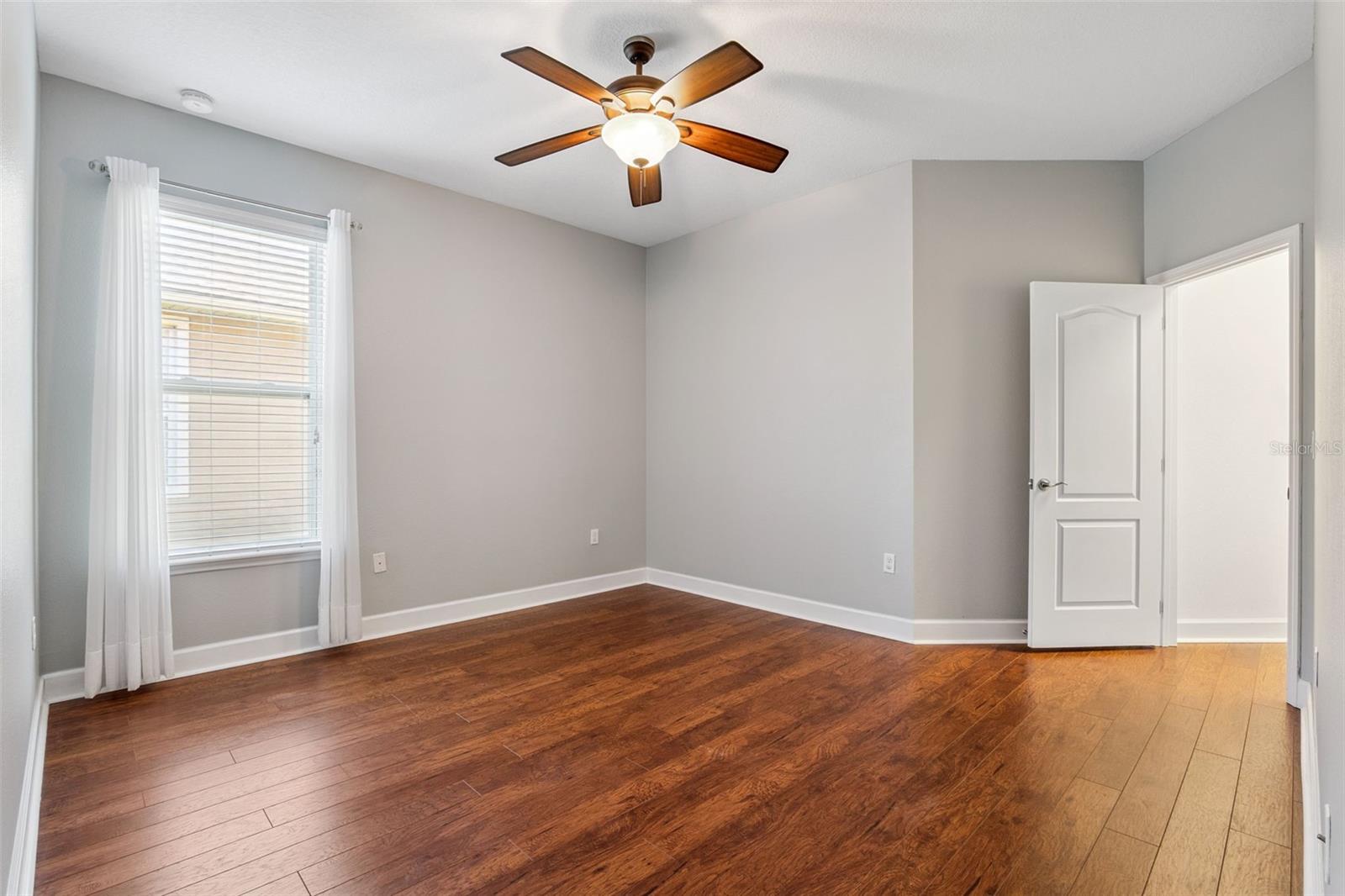 1631 VICTORIA GARDENS DR, DELAND, FL, 32724