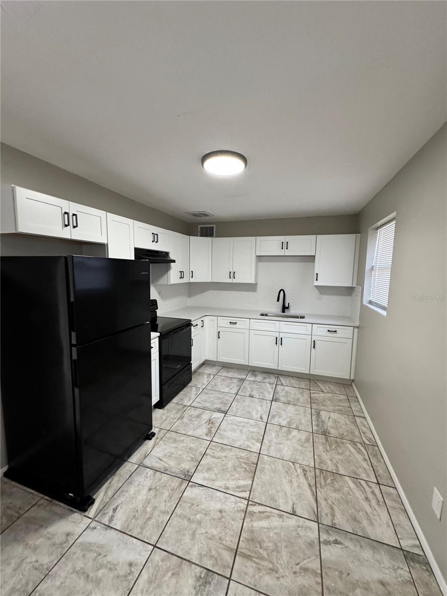 820 BERKSHIRE RD, DAYTONA BEACH, FL, 32117