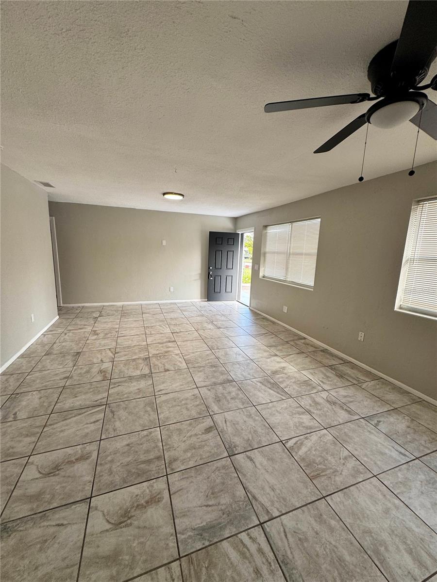 820 BERKSHIRE RD, DAYTONA BEACH, FL, 32117