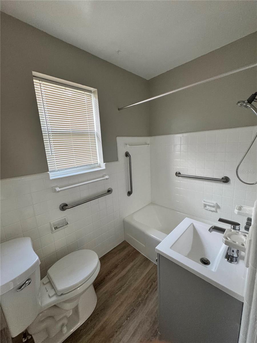 820 BERKSHIRE RD, DAYTONA BEACH, FL, 32117