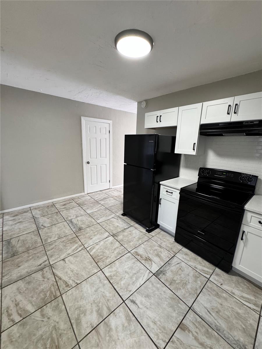 820 BERKSHIRE RD, DAYTONA BEACH, FL, 32117