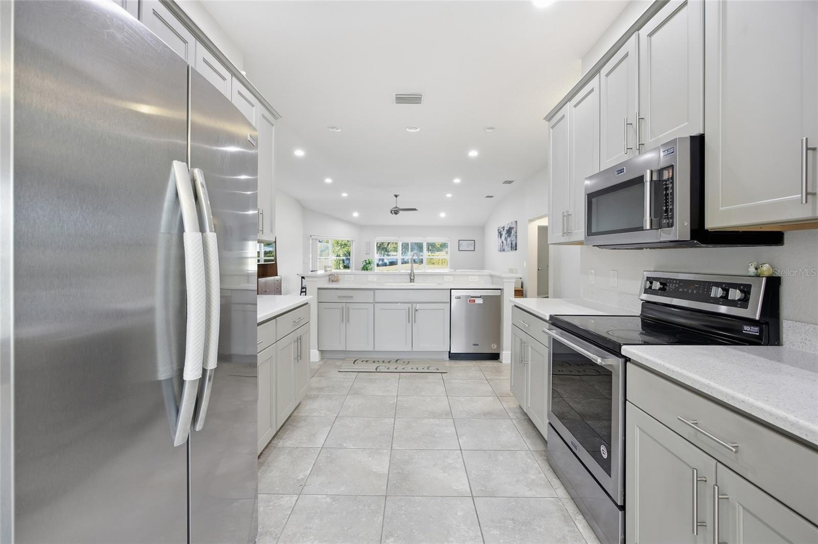 4846 AUDREY MARIE CT, OXFORD, FL, 34484