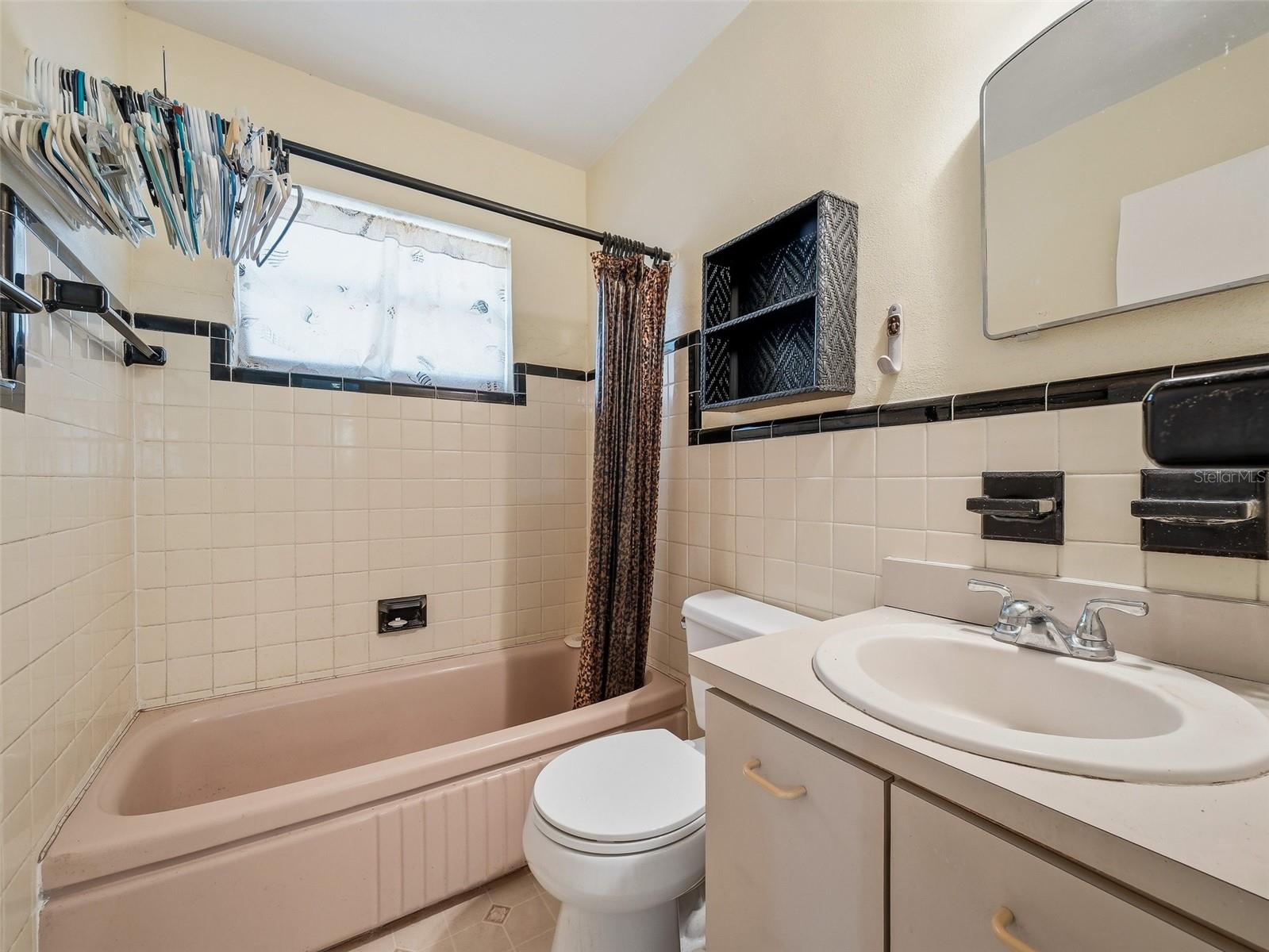 813 E 8TH AVE, NEW SMYRNA BEACH, FL, 32169