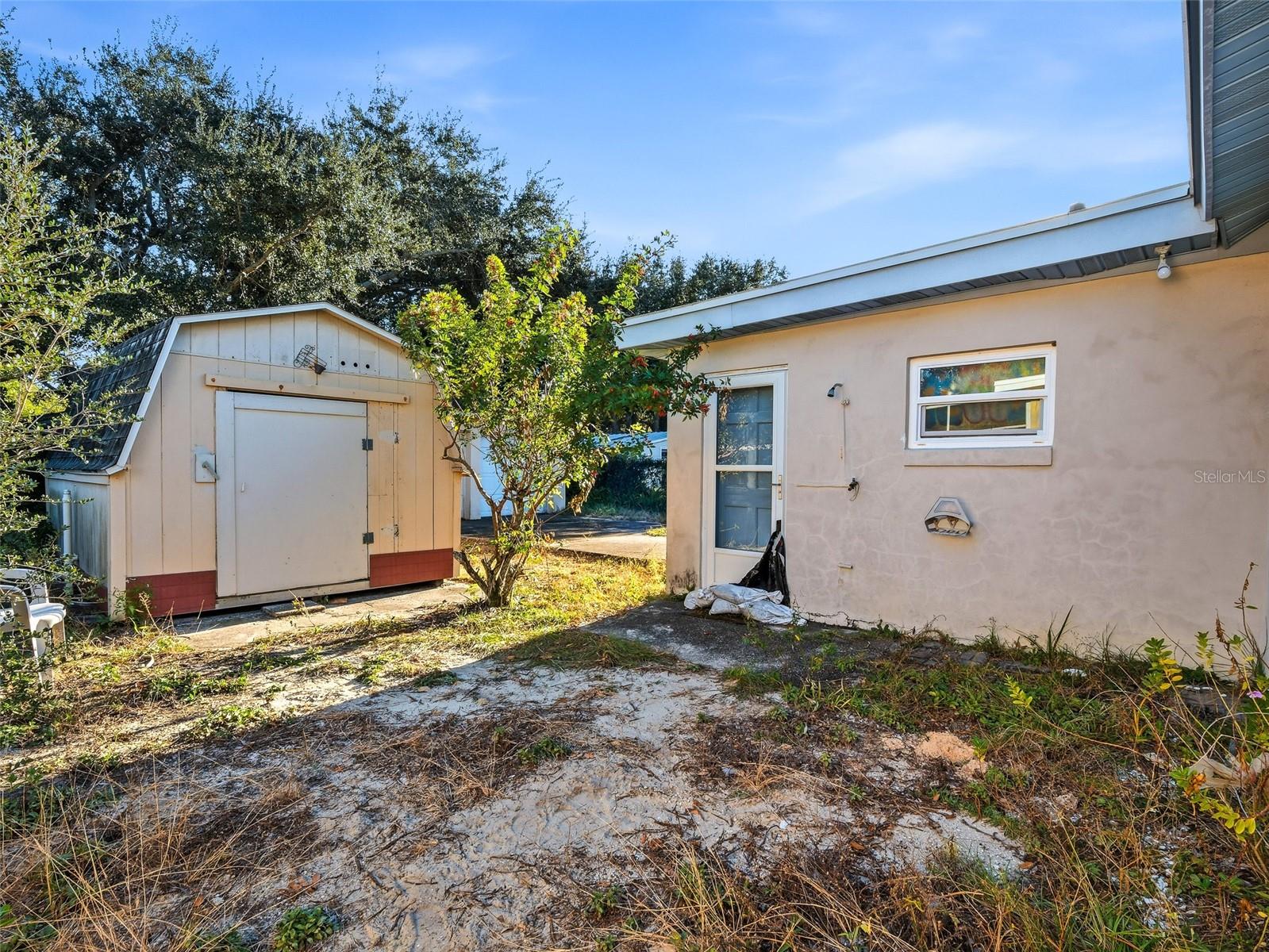 813 E 8TH AVE, NEW SMYRNA BEACH, FL, 32169