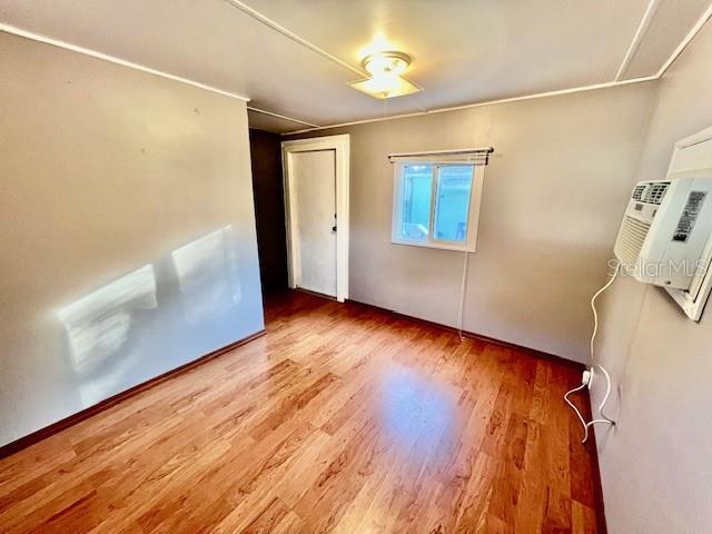 825 OAKWOOD DR, TARPON SPRINGS, FL, 34689