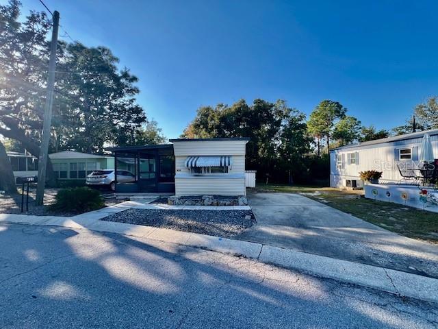 825 OAKWOOD DR, TARPON SPRINGS, FL, 34689