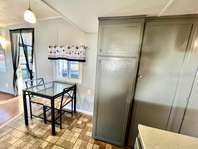 825 OAKWOOD DR, TARPON SPRINGS, FL, 34689