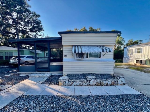 825 OAKWOOD DR, TARPON SPRINGS, FL, 34689