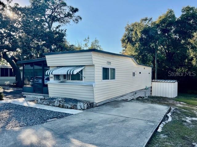 825 OAKWOOD DR, TARPON SPRINGS, FL, 34689