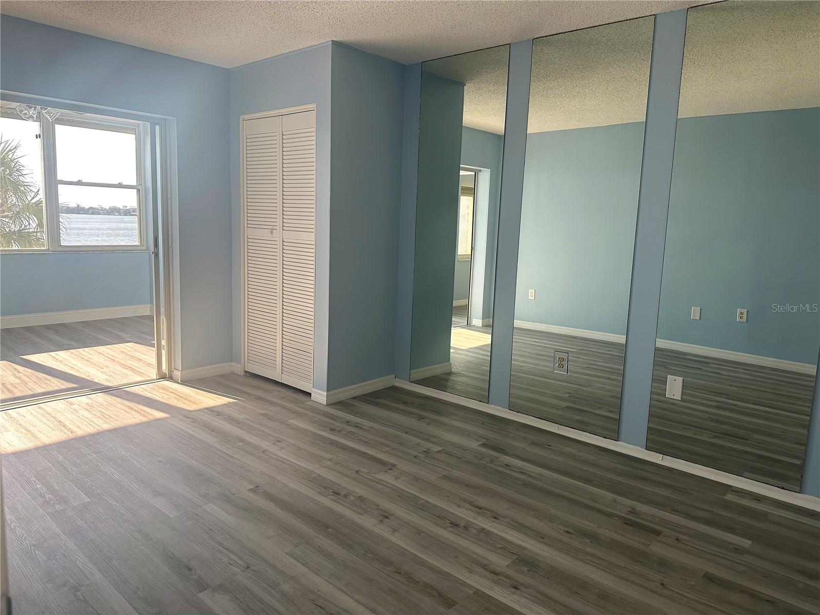 4525 COVE CIR #304, ST PETERSBURG, FL, 33708