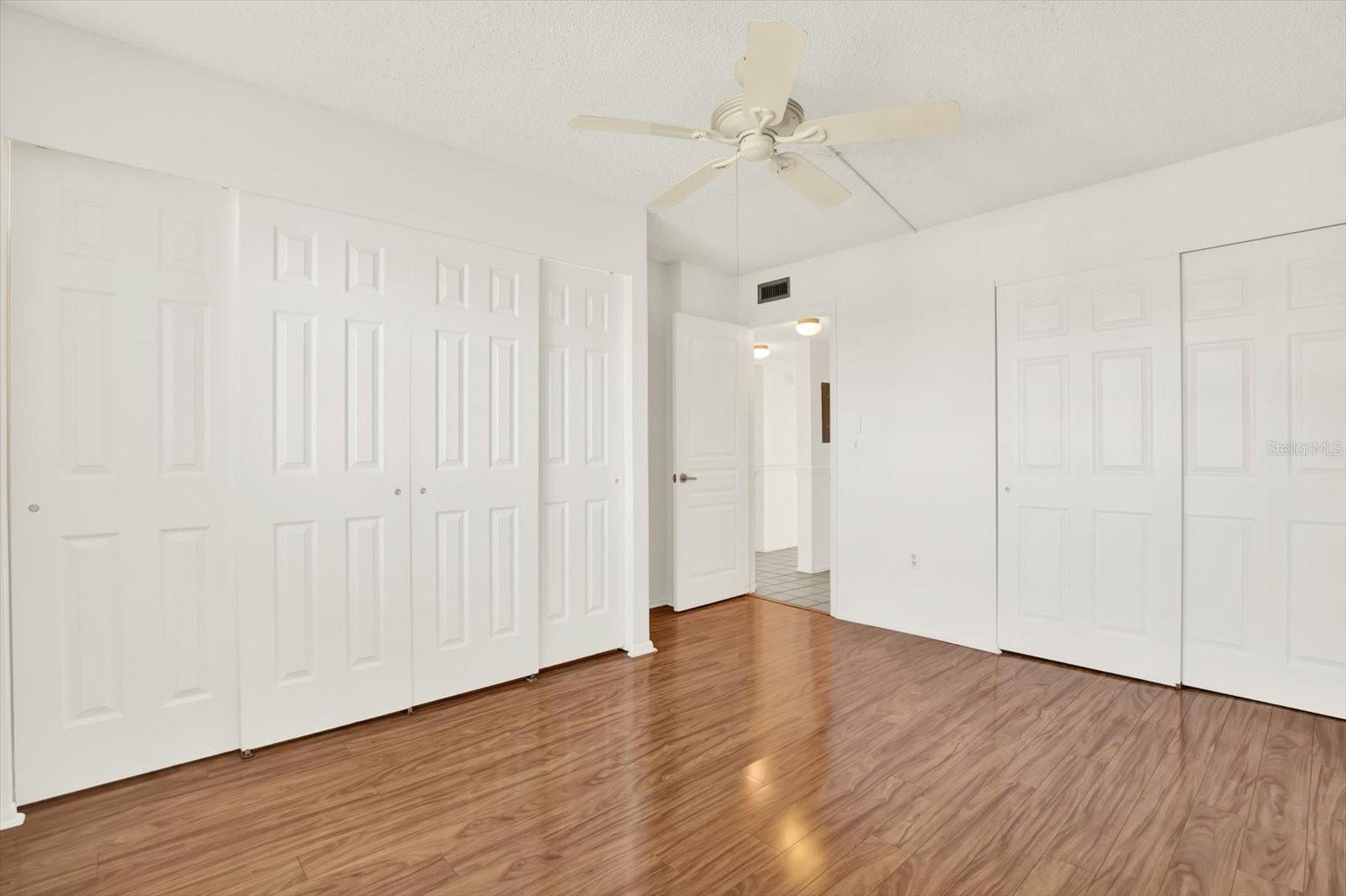 6060 SHORE BLVD S #909, GULFPORT, FL, 33707