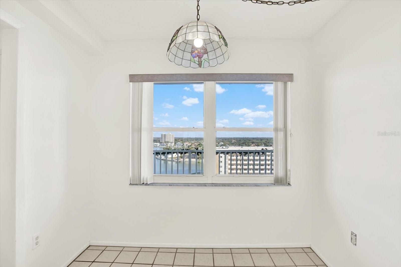 6060 SHORE BLVD S #909, GULFPORT, FL, 33707