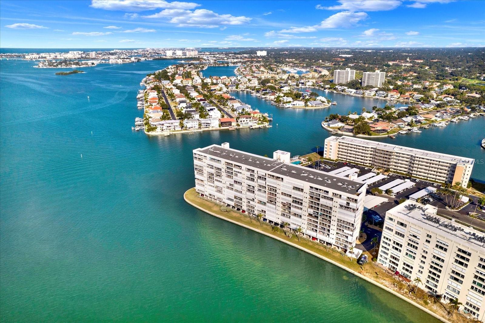 6060 SHORE BLVD S #909, GULFPORT, FL, 33707