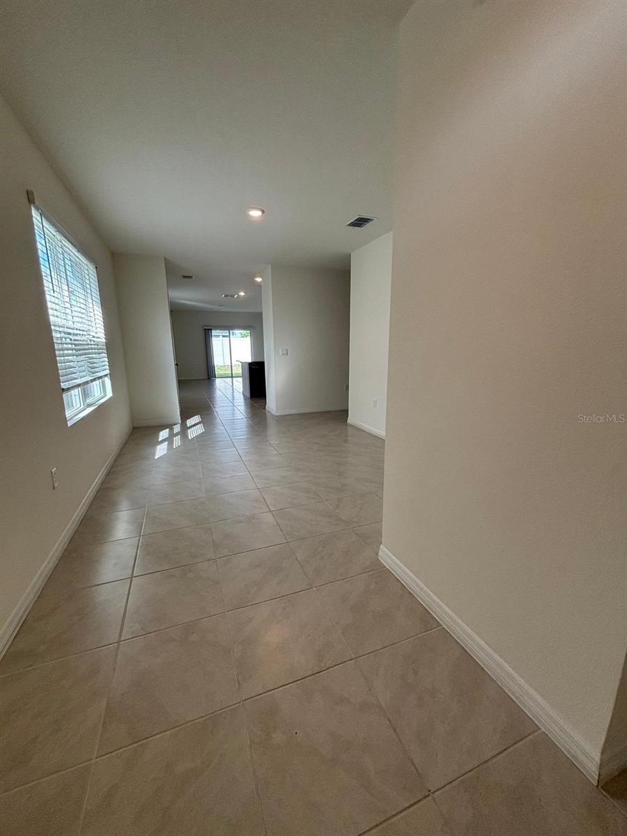 565 PARK PLACE BLVD, DAVENPORT, FL, 33837