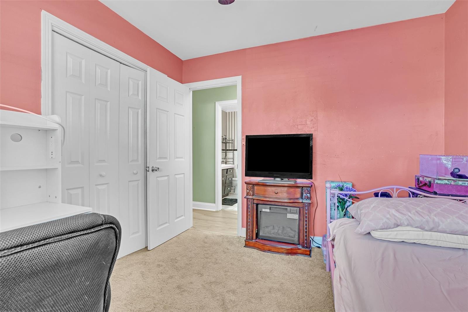 5643 SATEL DR, ORLANDO, FL, 32810