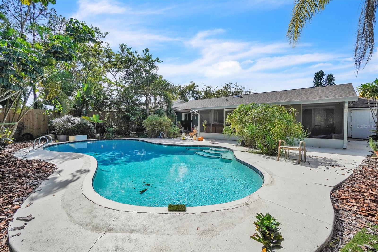 5643 SATEL DR, ORLANDO, FL, 32810