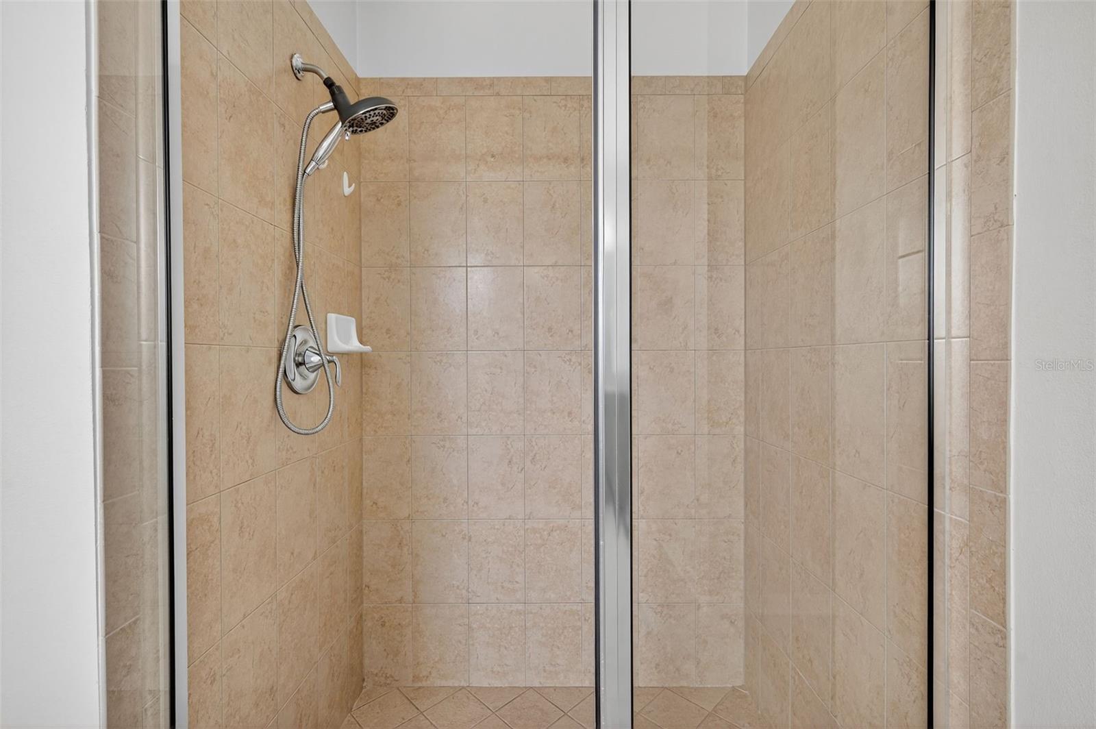 8437 WHITE POPLAR DR, RIVERVIEW, FL, 33578