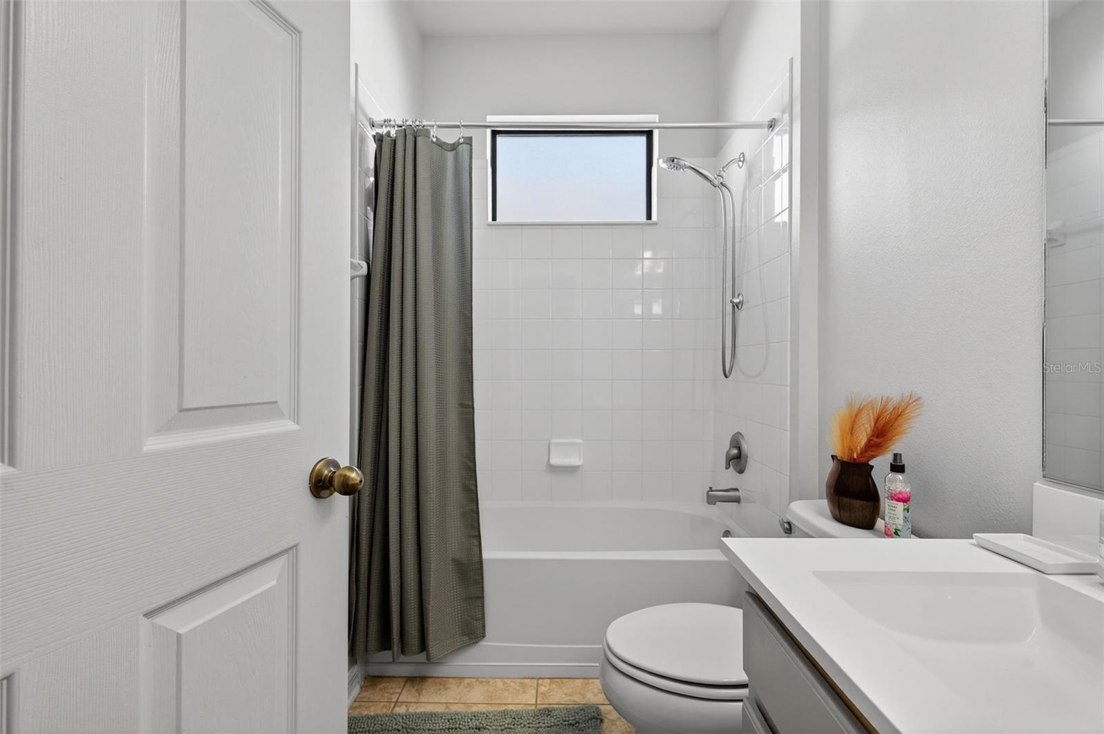 8437 WHITE POPLAR DR, RIVERVIEW, FL, 33578