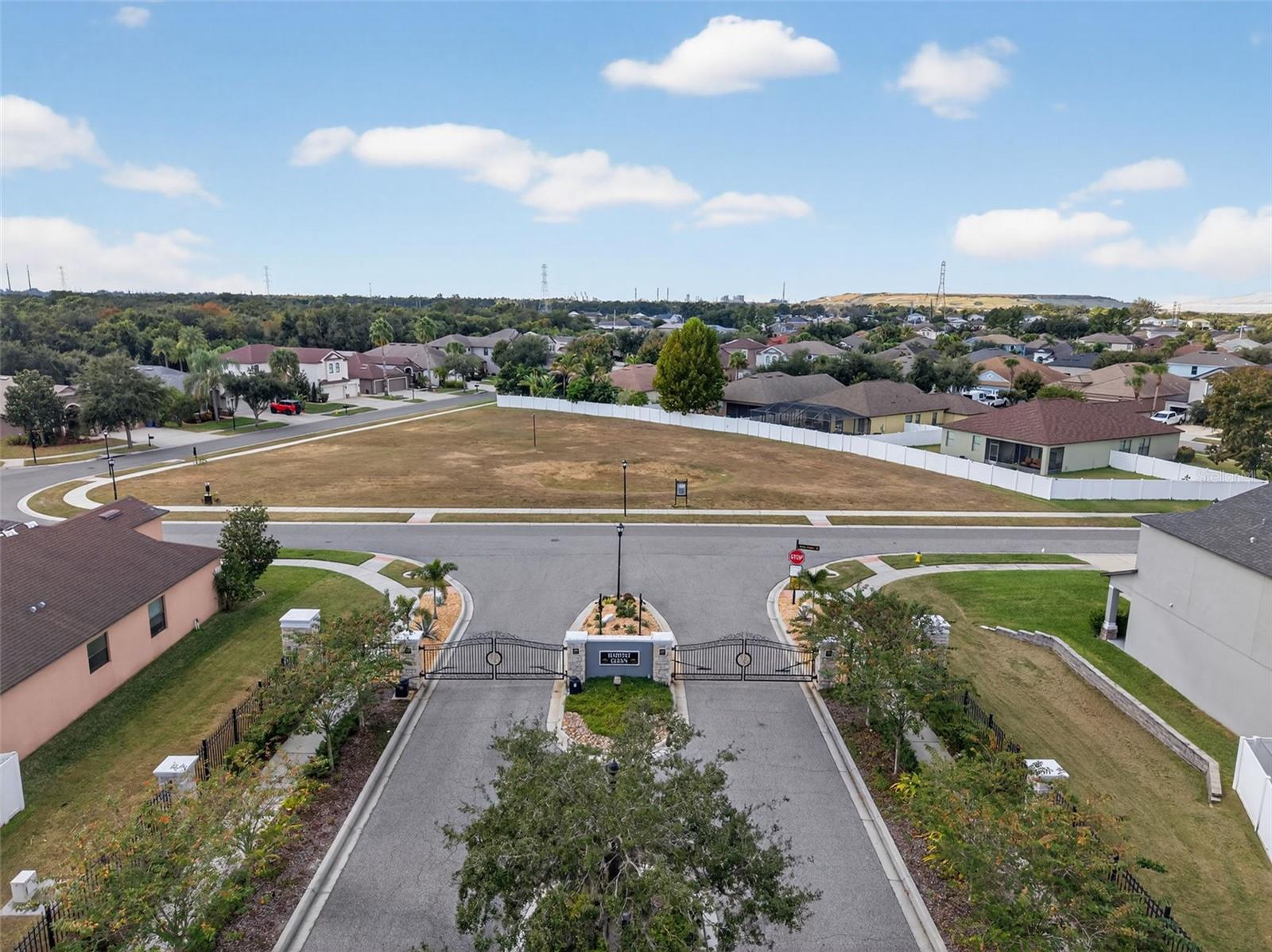 8437 WHITE POPLAR DR, RIVERVIEW, FL, 33578