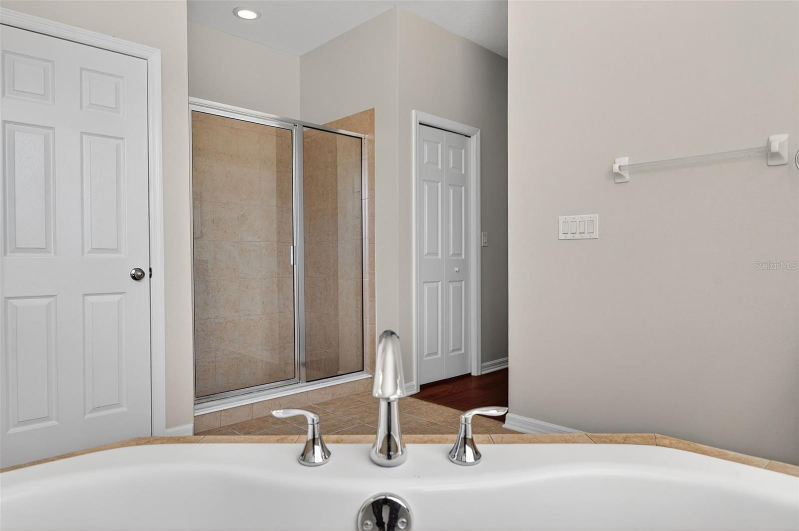 8437 WHITE POPLAR DR, RIVERVIEW, FL, 33578