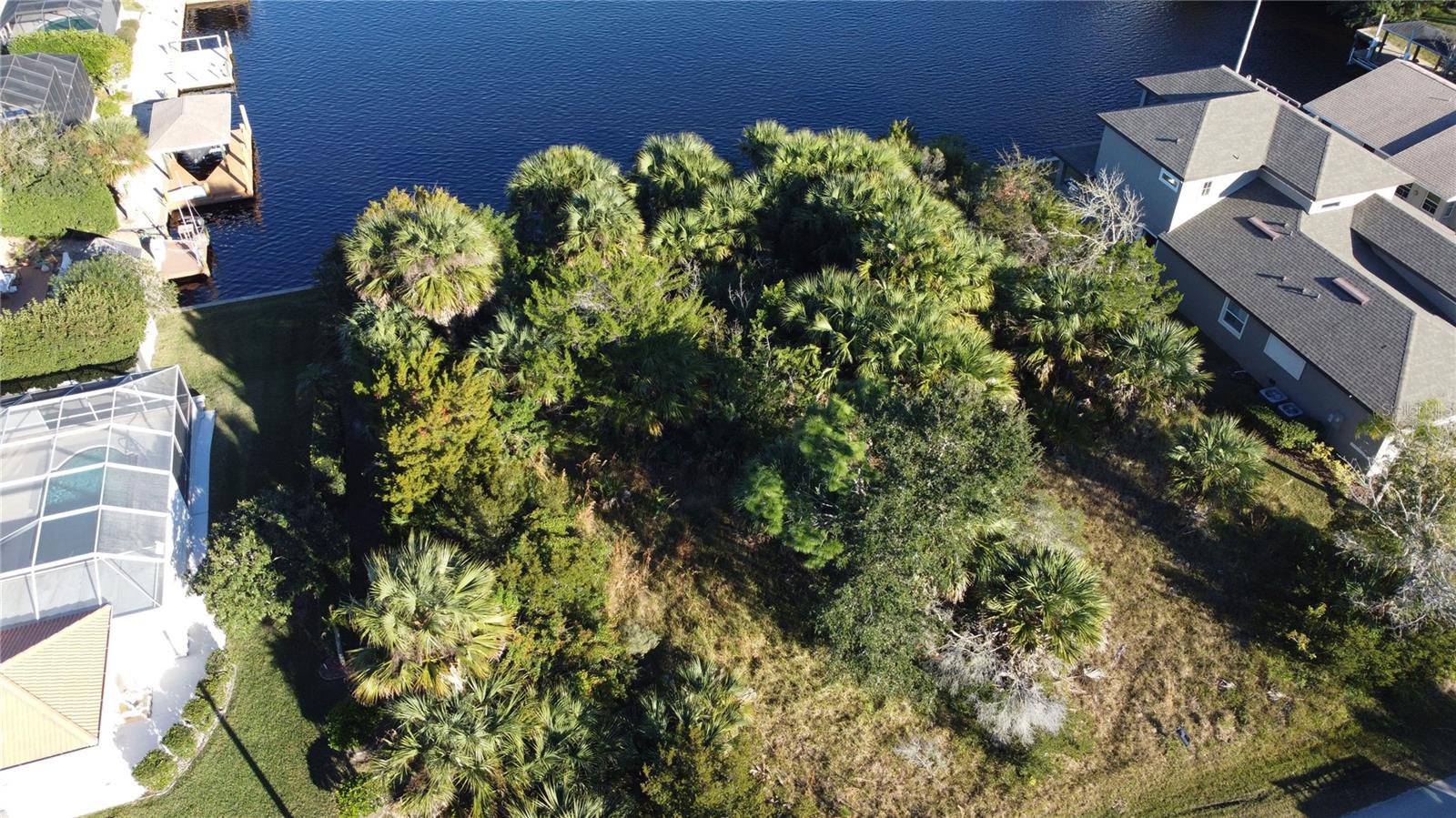 10 CIMMARON DR, PALM COAST, FL, 32137