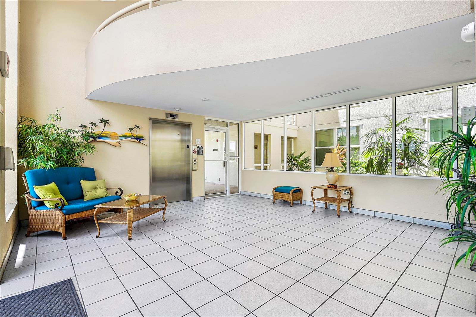 5701 BAHIA DEL MAR CIR #507, ST PETERSBURG, FL, 33715