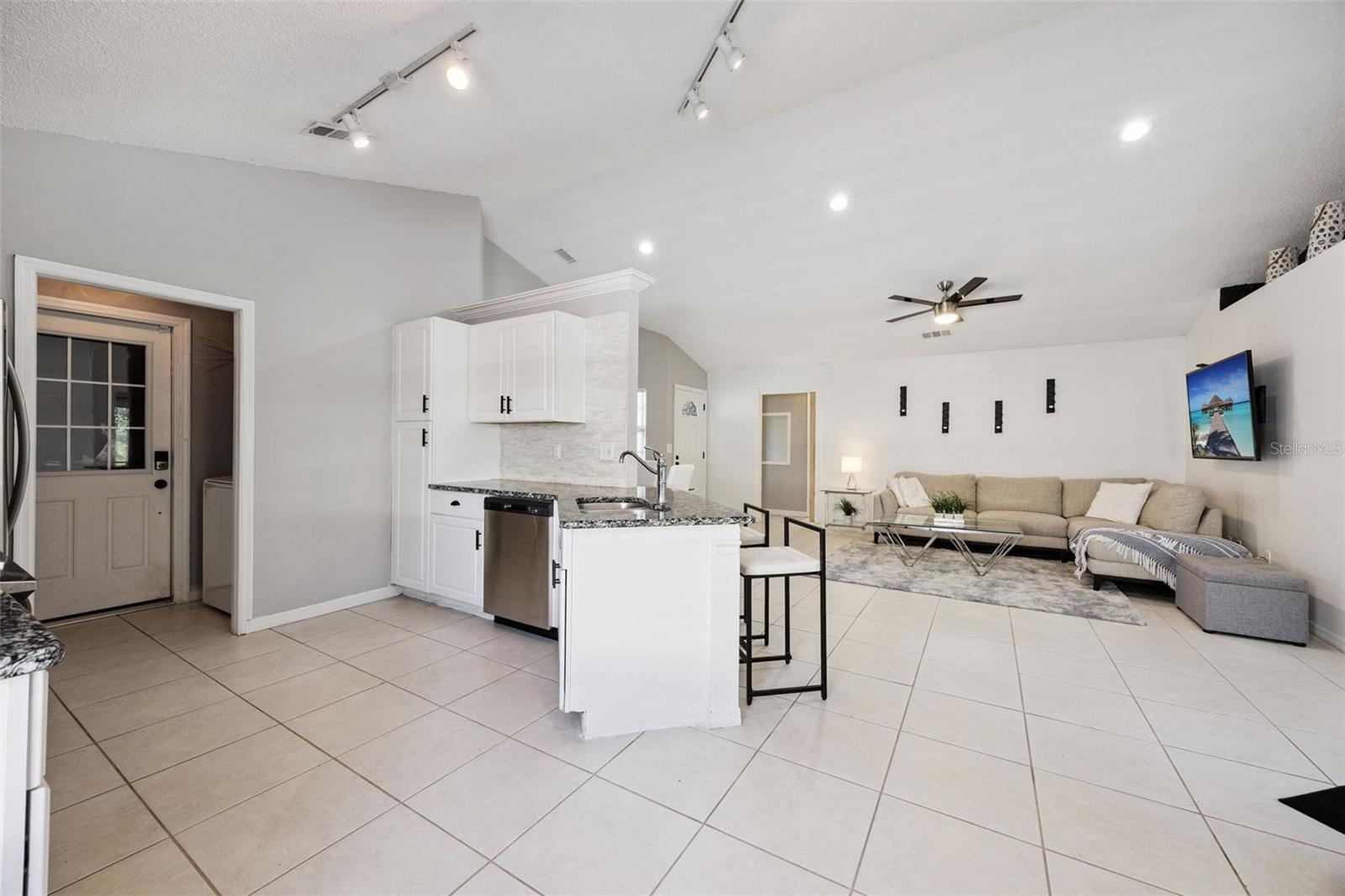 1822 GRASMERE DR, APOPKA, FL, 32703