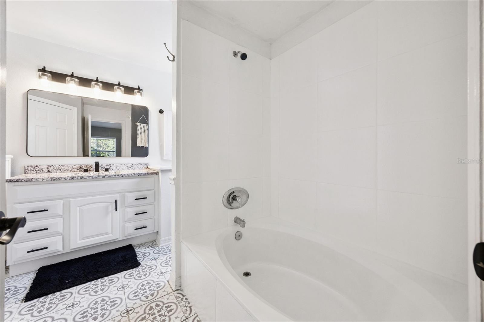 1822 GRASMERE DR, APOPKA, FL, 32703