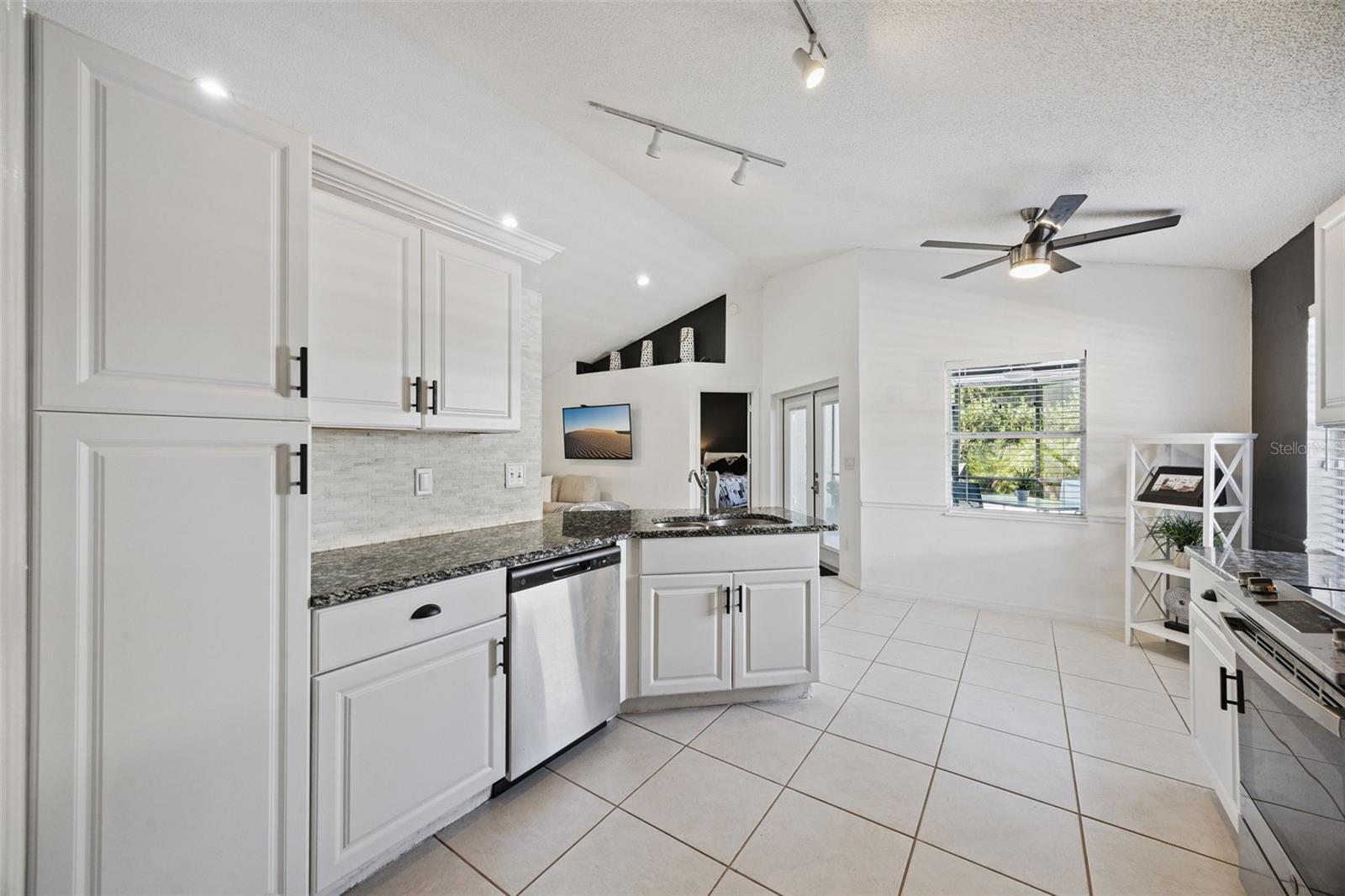 1822 GRASMERE DR, APOPKA, FL, 32703