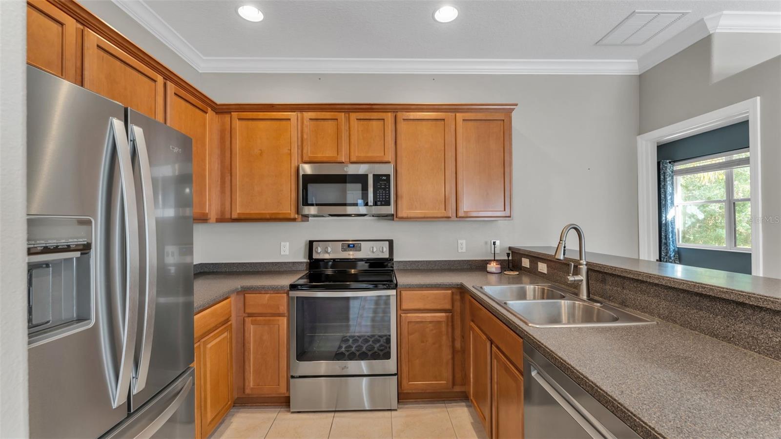 6333 SEDGEFORD DR, LAKELAND, FL, 33811