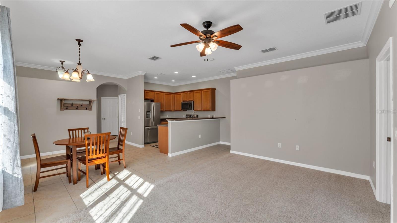 6333 SEDGEFORD DR, LAKELAND, FL, 33811