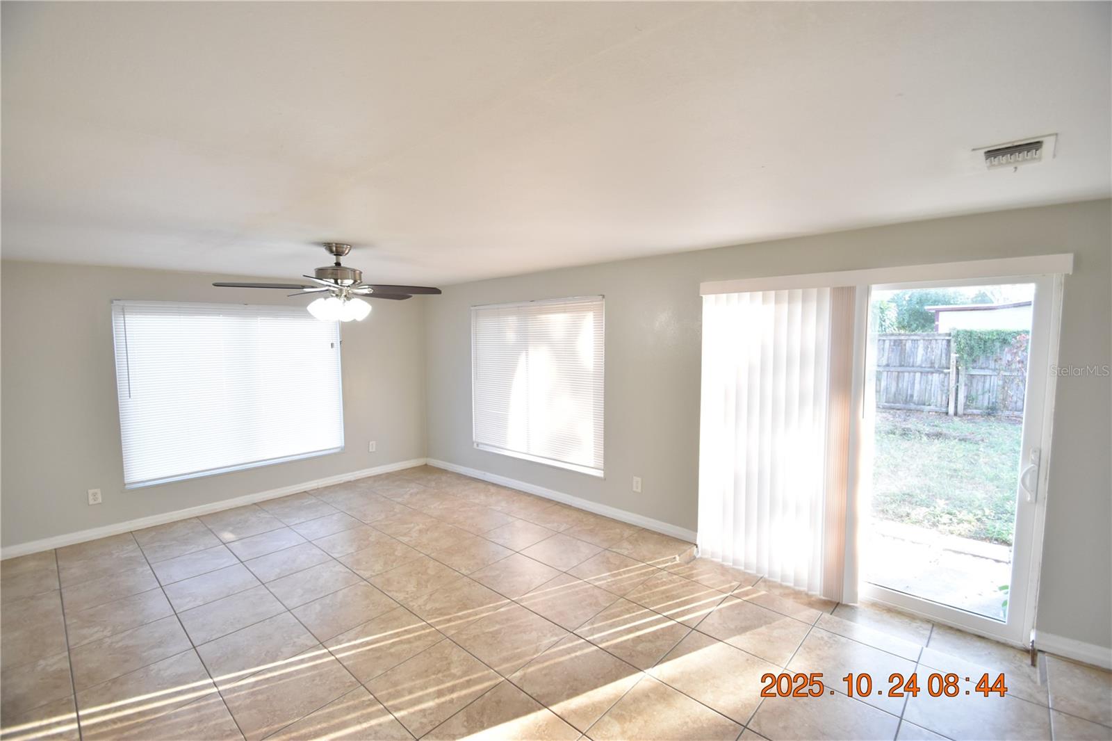 10011 N 28TH ST, TAMPA, FL, 33612