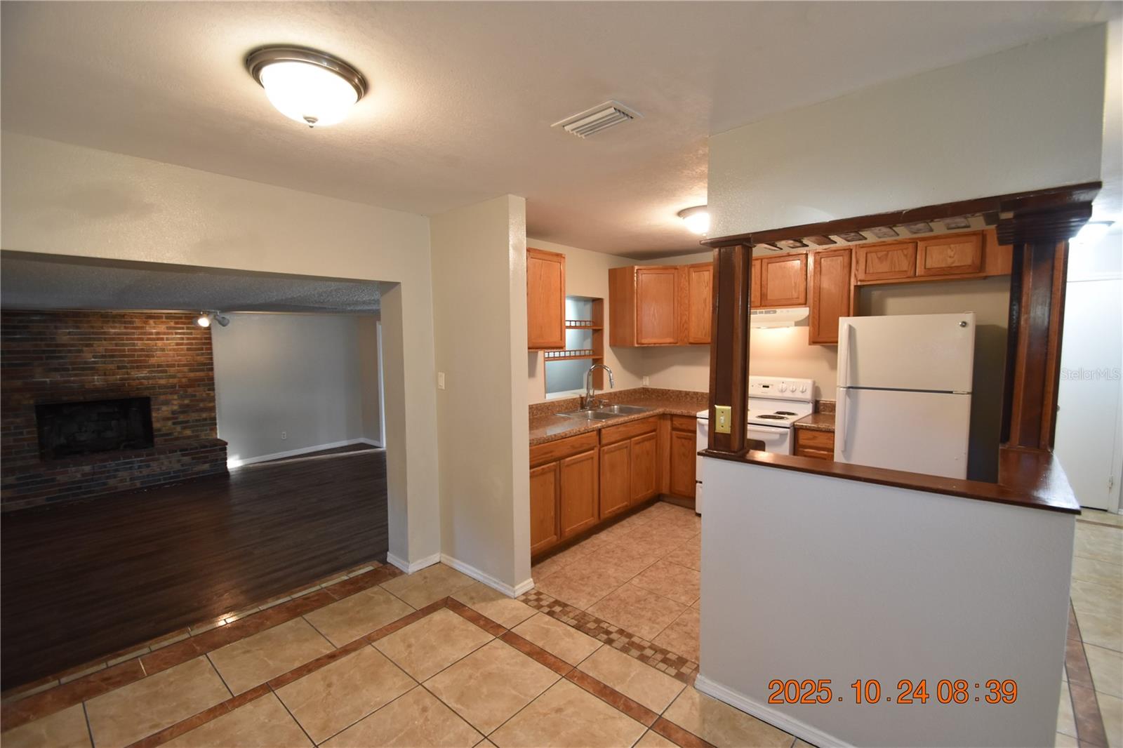 10011 N 28TH ST, TAMPA, FL, 33612