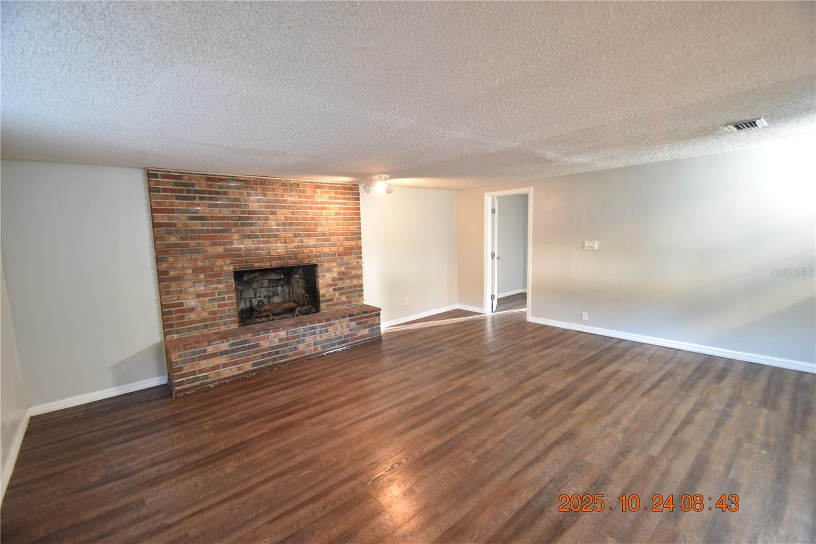 10011 N 28TH ST, TAMPA, FL, 33612