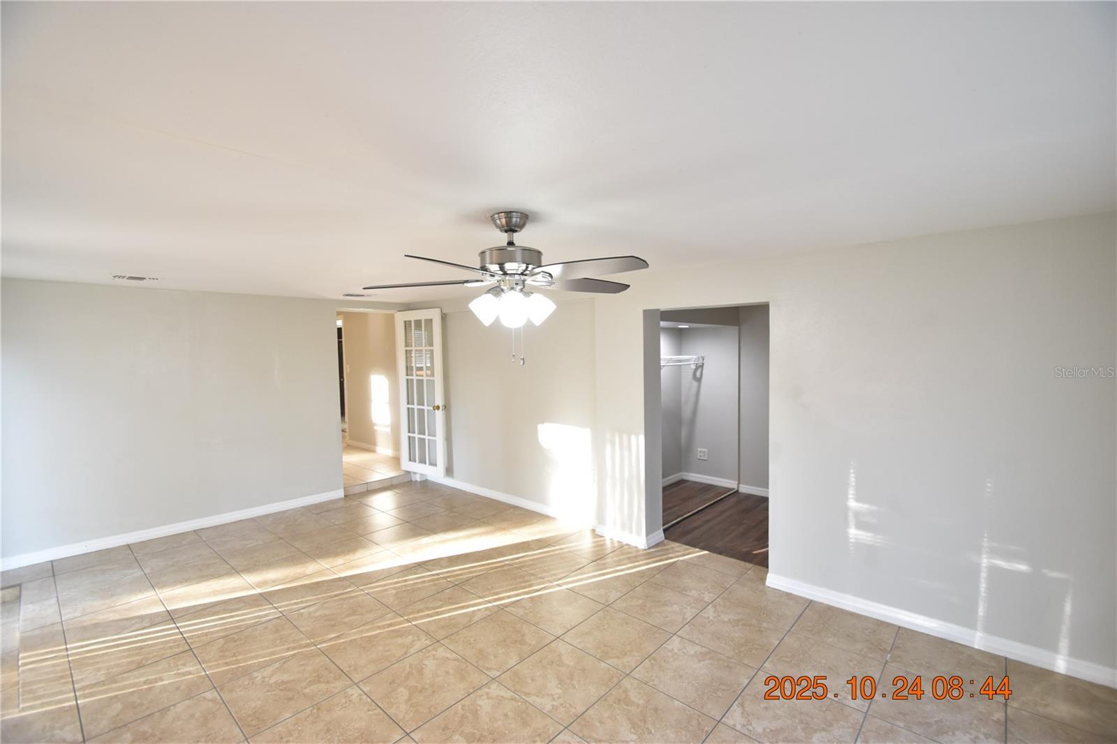 10011 N 28TH ST, TAMPA, FL, 33612