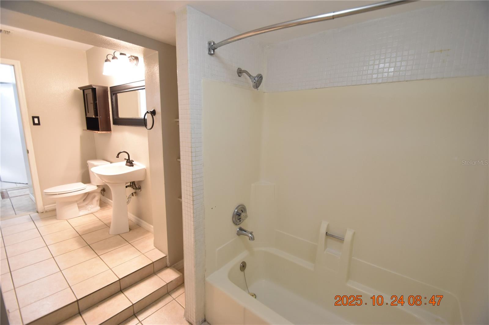 10011 N 28TH ST, TAMPA, FL, 33612