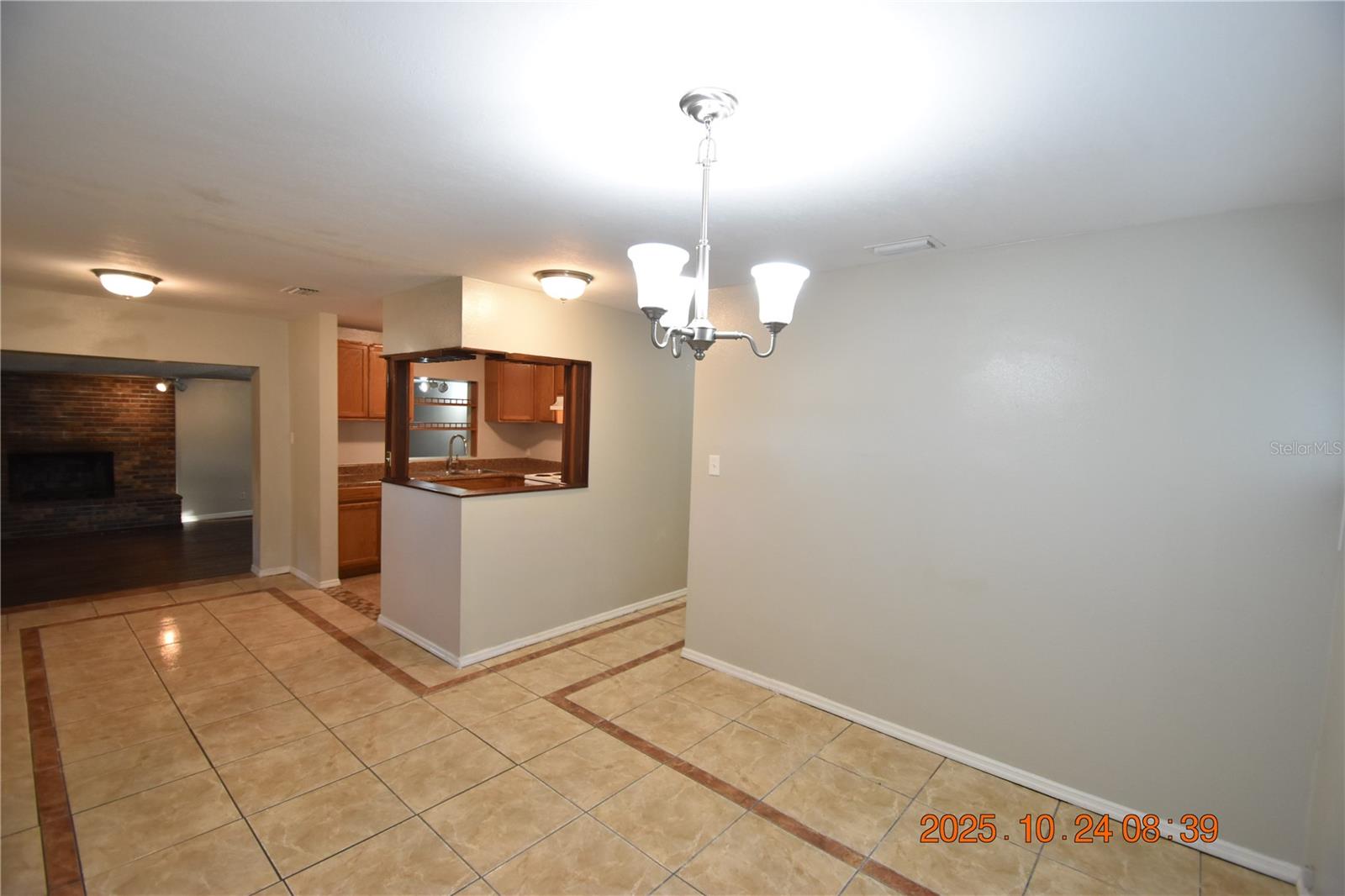 10011 N 28TH ST, TAMPA, FL, 33612